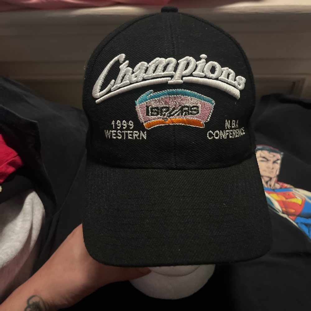 Vintage spurs hat